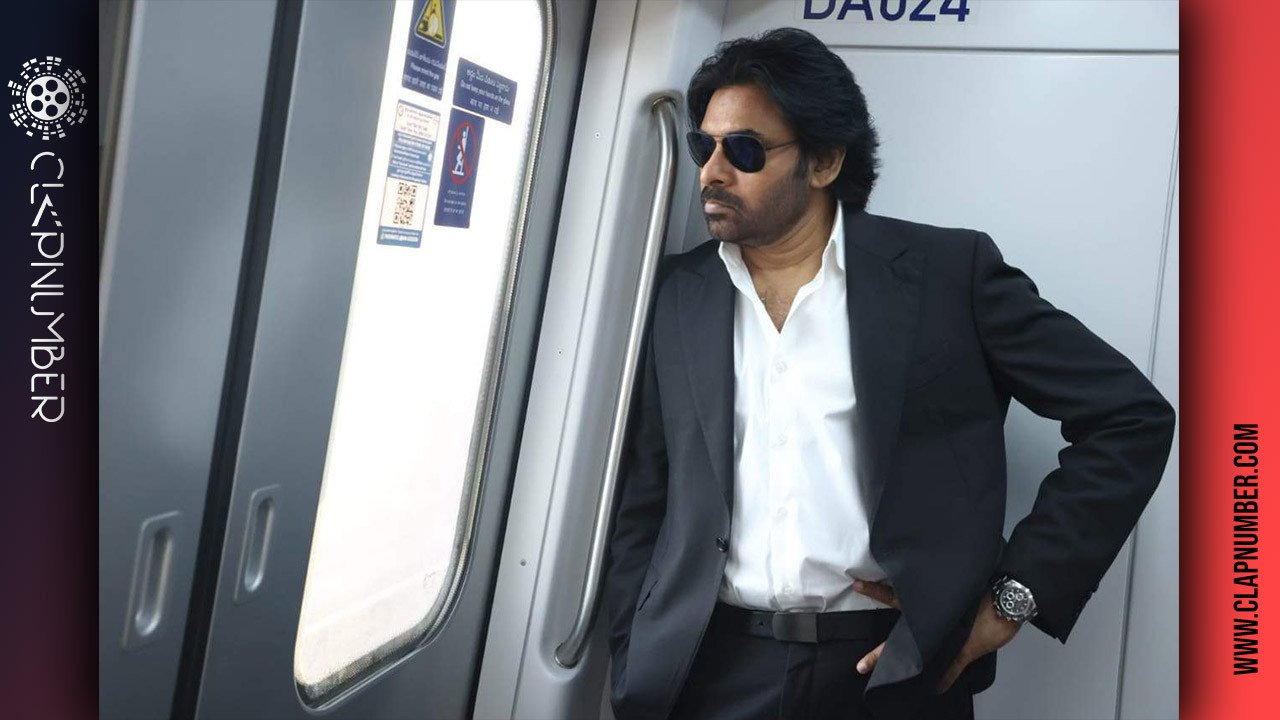 Ride in a metro for Vakeel Saab!