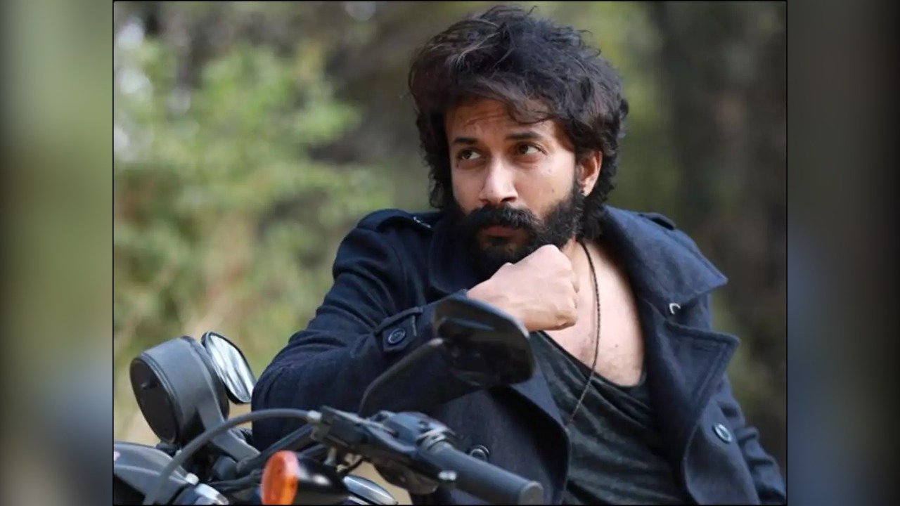 Satyadev And Bluffmaster Movie Team Reunite