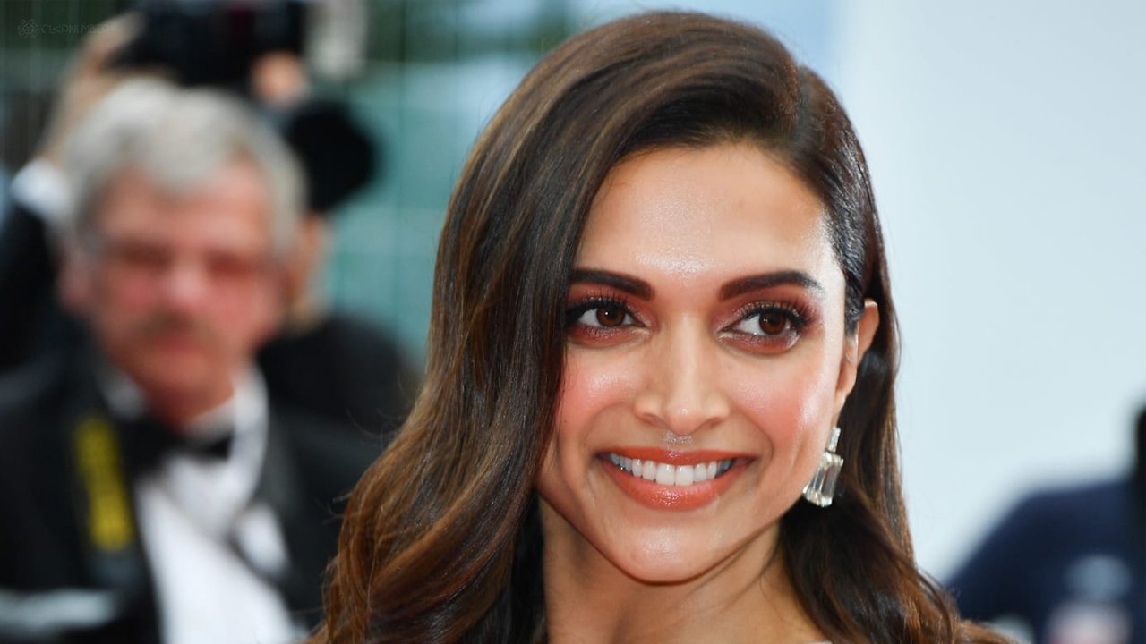 Deepika features on Femina's Cover Page.
