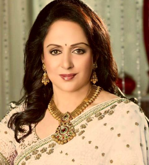 Saira Banu and Hema Malini wish Rekha on her birthday with fond memories