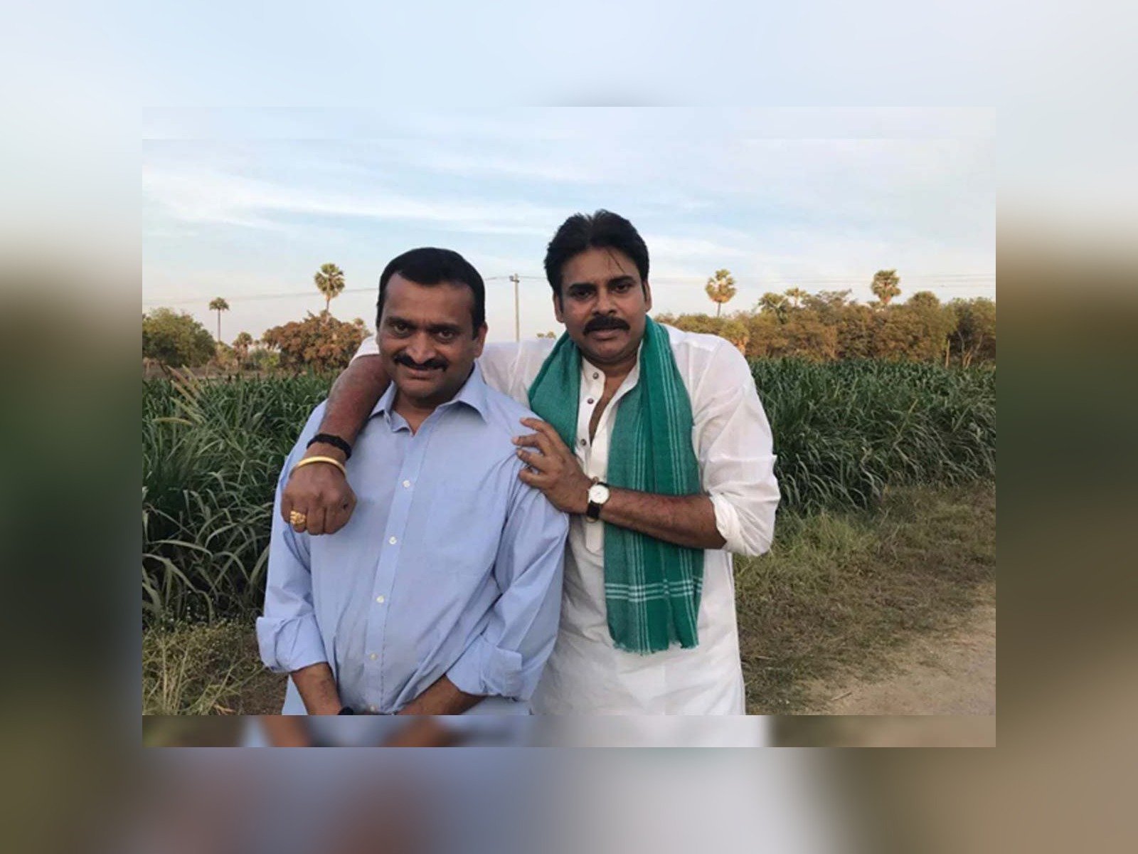 Has Bandla Ganesh got a special director for Pawan Kalyan's movie?