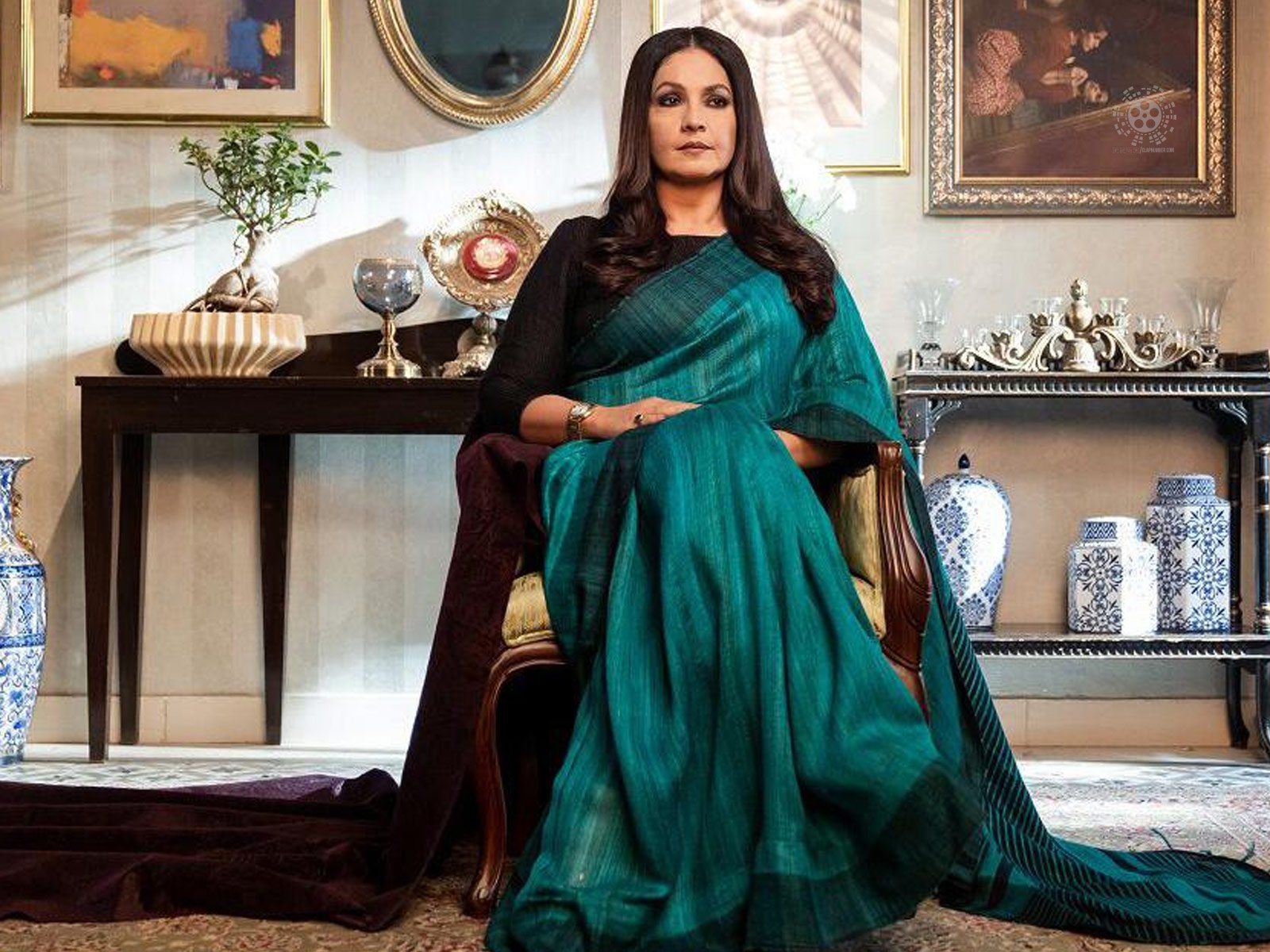Pooja Bhatt to turn as Banker Rani for 'Bombay Begums'