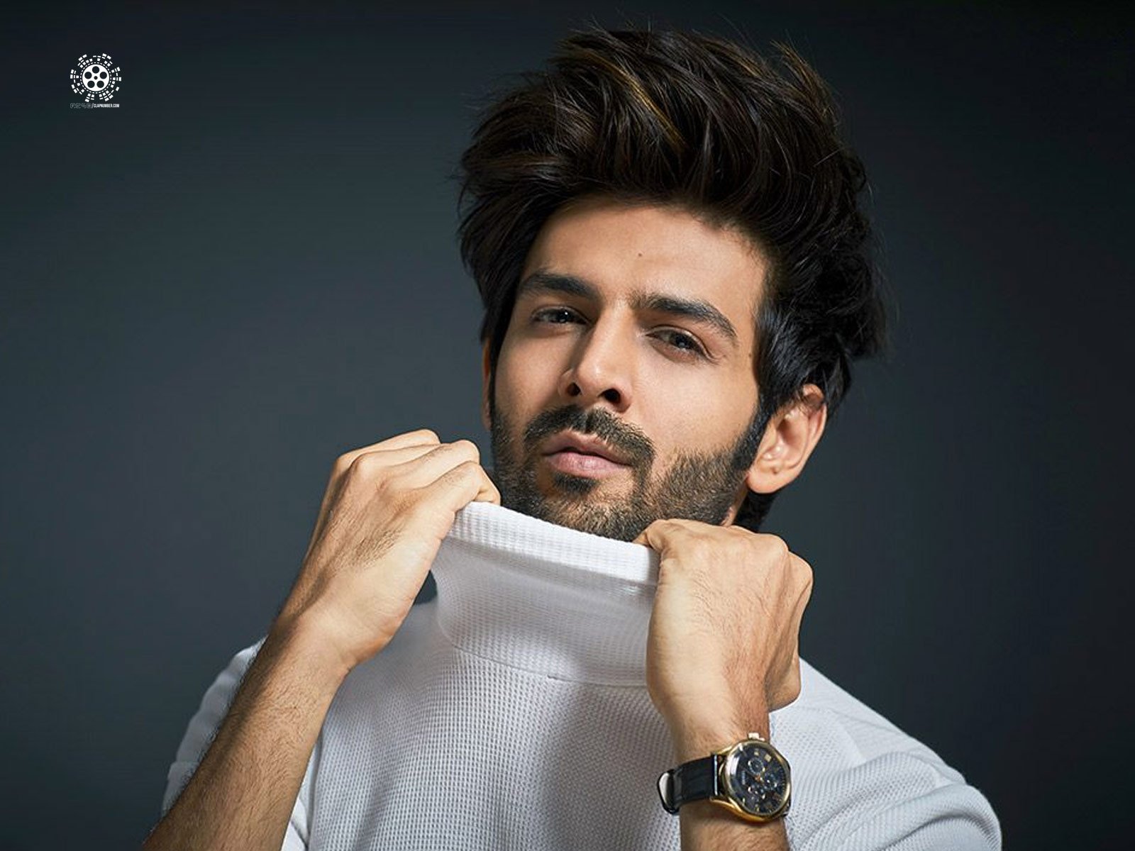 Kartik Aaryan Might Collaborate With Hansal Mehta For His Next Flick