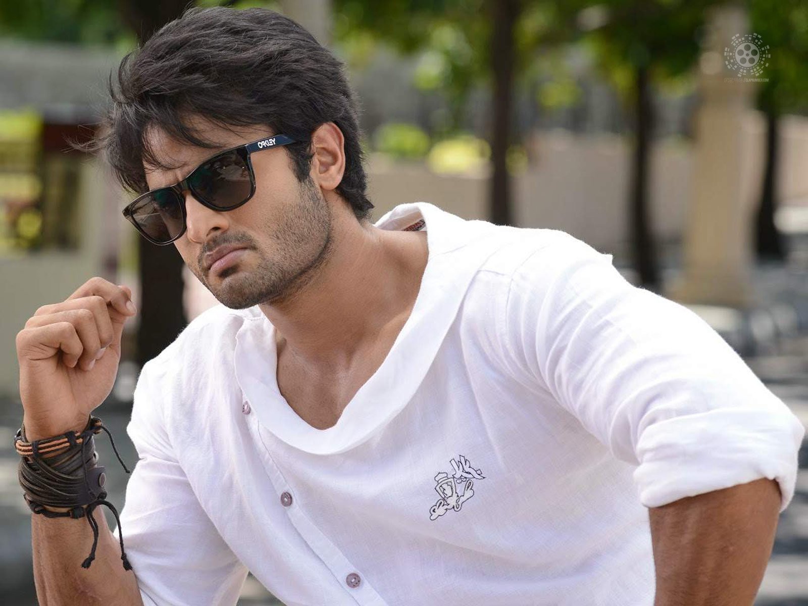 Sudheer Babu to turn as a director for Indraganti