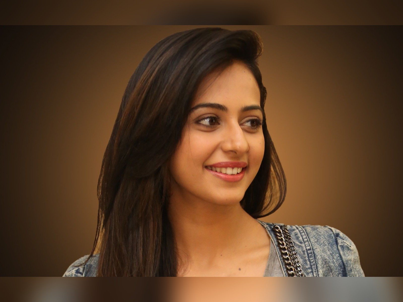 Title Locked For Rakul's Upcoming Hindi Film