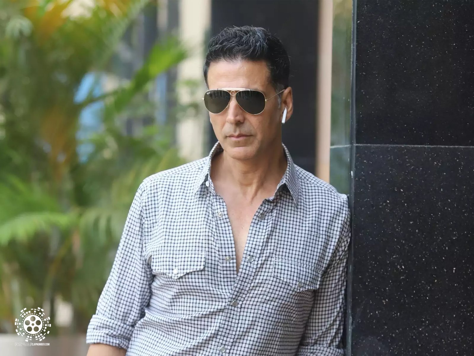 Akshay Kumar debunks rumors about his film with Ahan Shetty