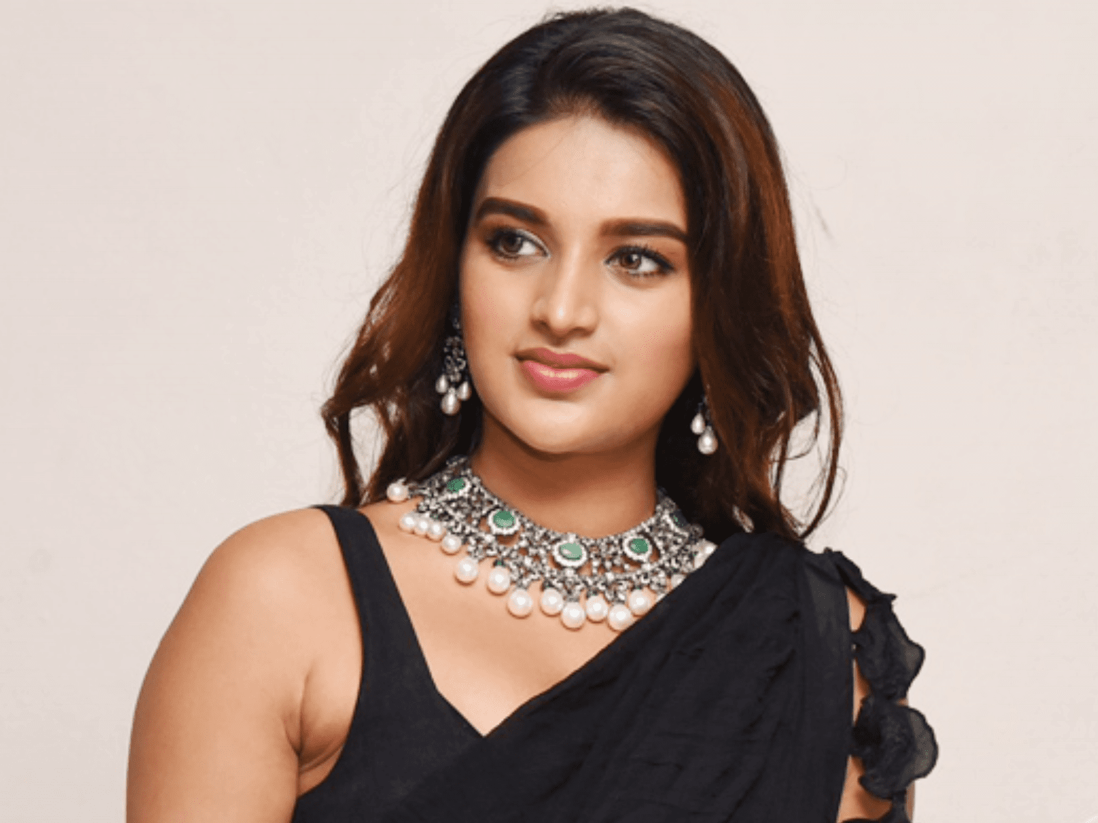 Nidhhi Agerwal is being directed by Farah Khan