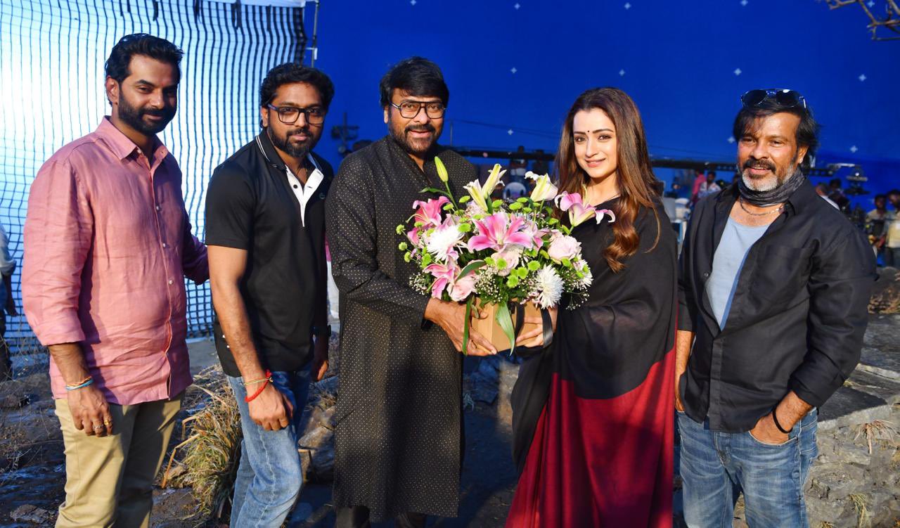 Trisha Joins Chiranjeevi's Vishwambhara Sets