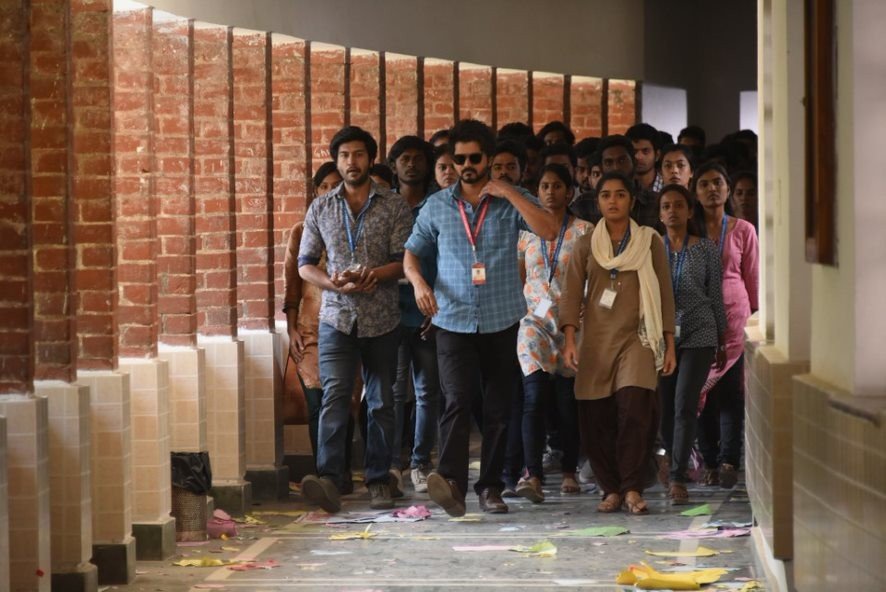 Master still 7