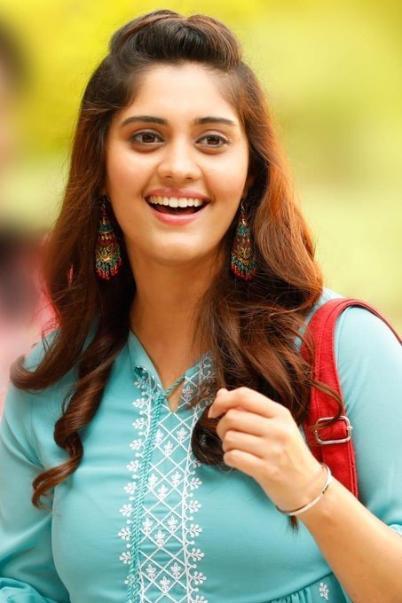 Sashi still 2