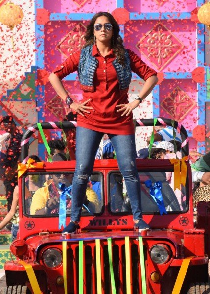 Jackpot still 4