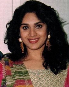 Meenakshi Seshadri