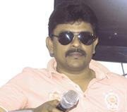 Lawrence Dasari