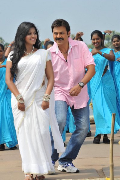Seethamma Vakitlo Sirimalle Chettu still 8