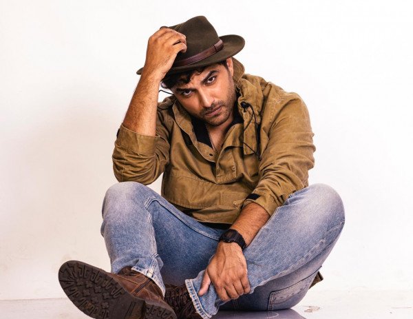 Paagal still 4