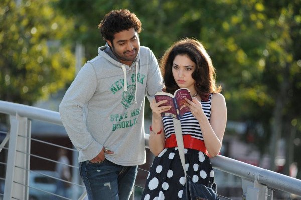 Oosaravelli still 4