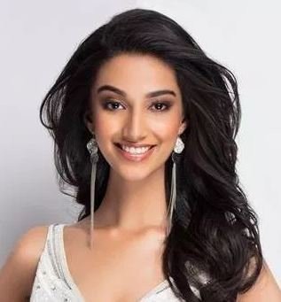 Meenakshii Chaudhary