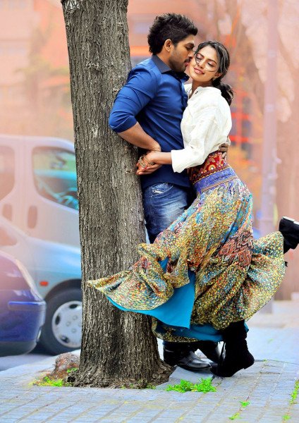 Iddarammayilatho still 9