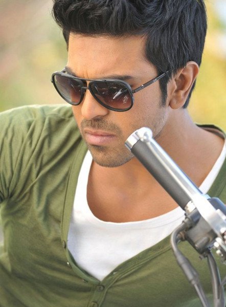 Yevadu still 3