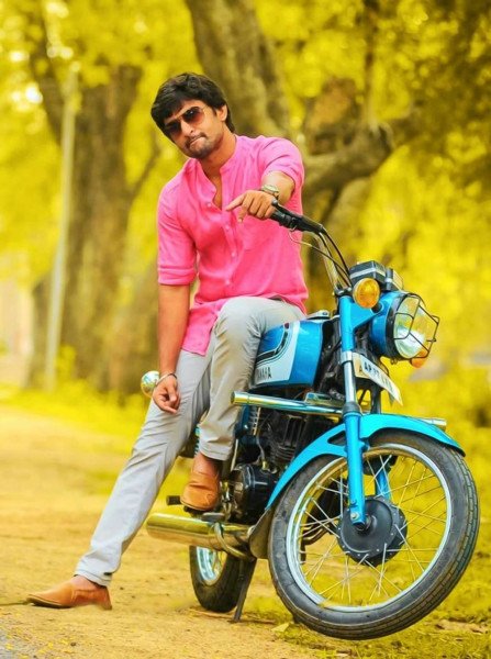 Majnu still 3