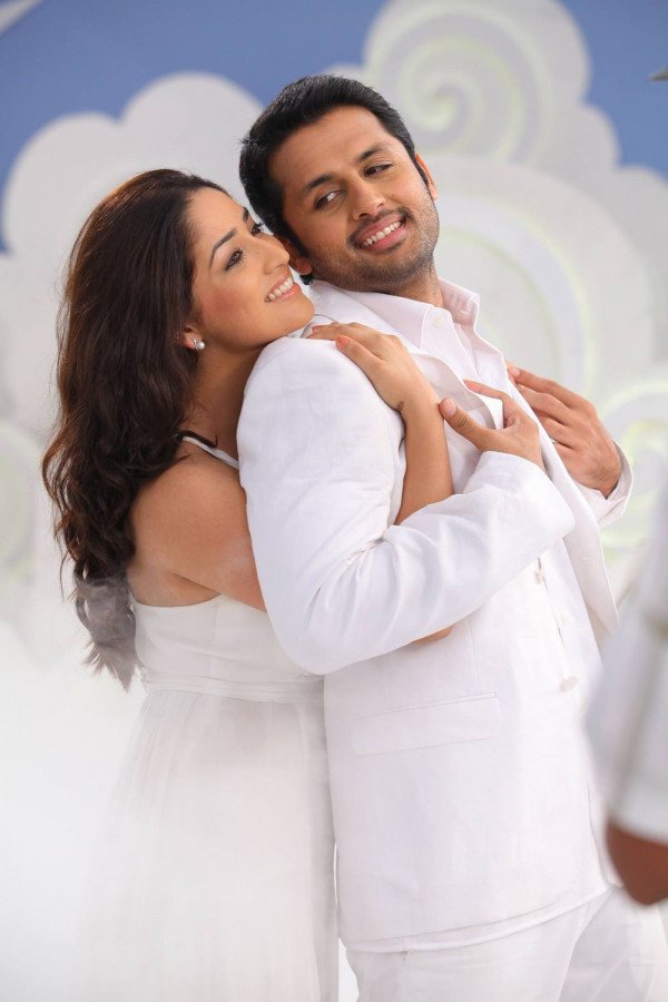 Courier Boy Kalyan still 4