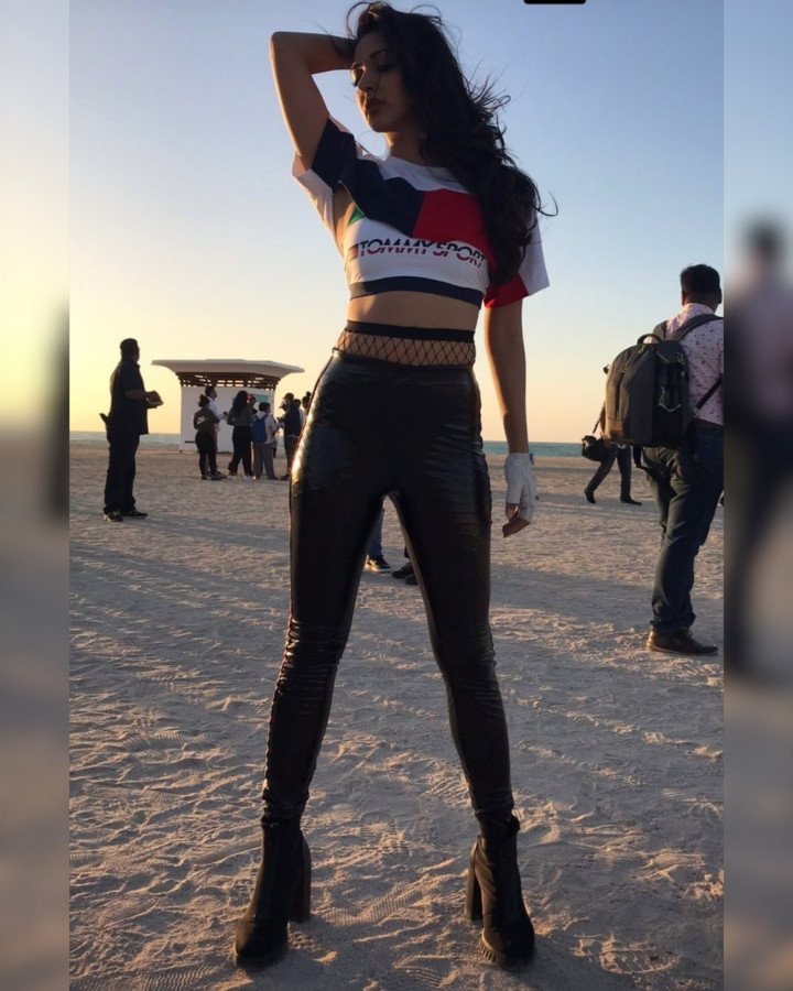 Laxmii still 7