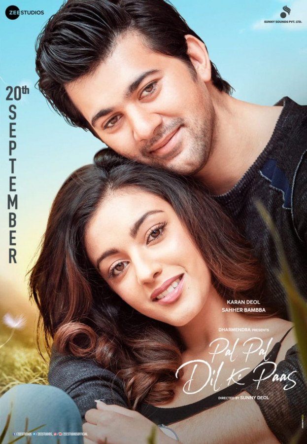 Pal Pal Dil Ke Paas still 2