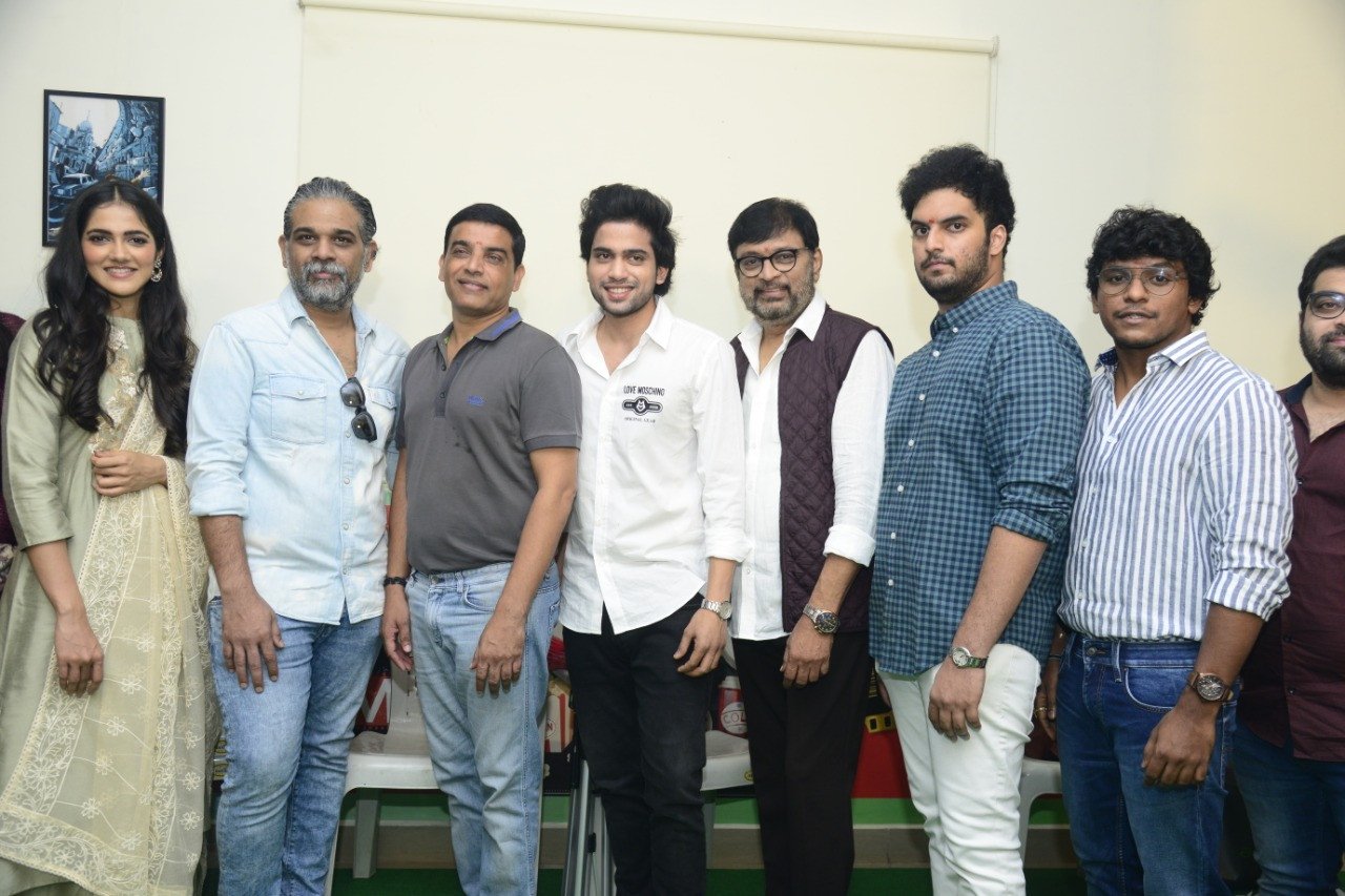Sehari still 5