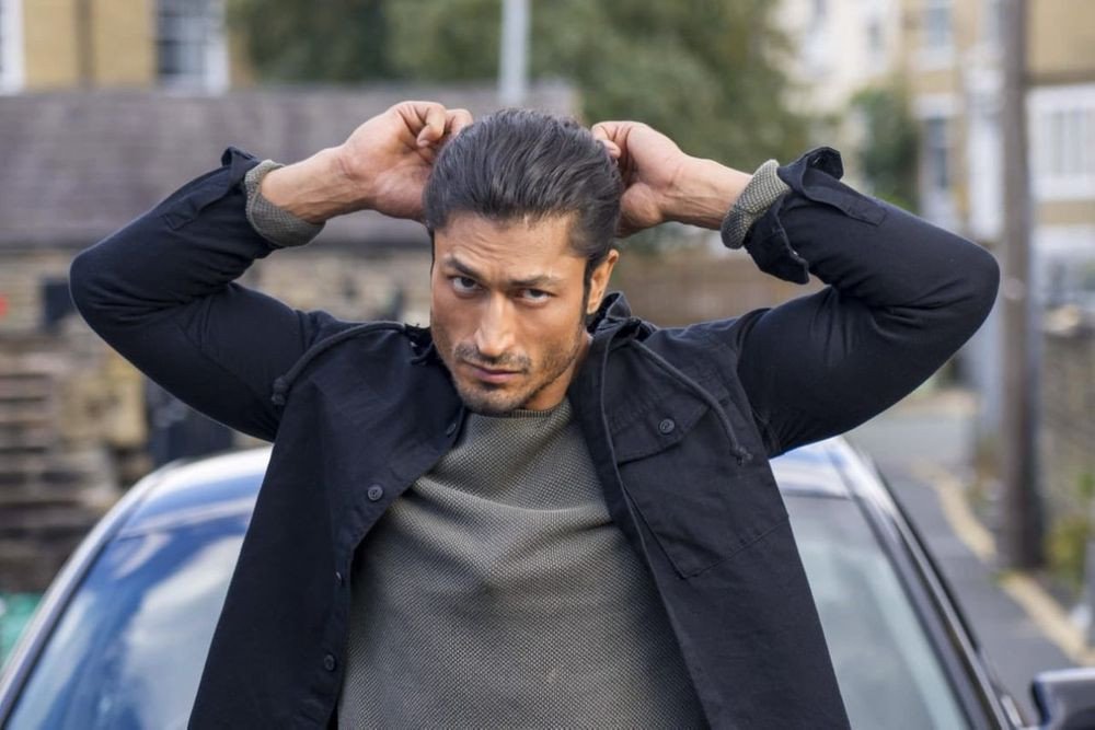 Commando 3 still 3