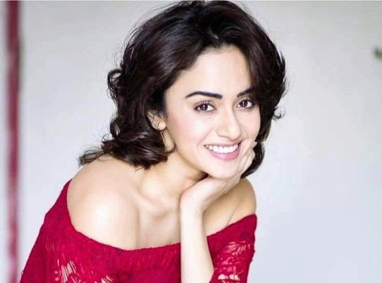 Amruta Khanvilkar