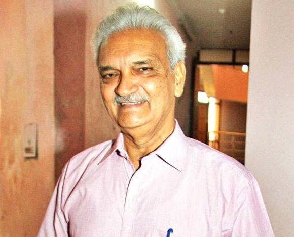 Dr Anil Rastogi