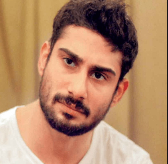 Prateik Babbar