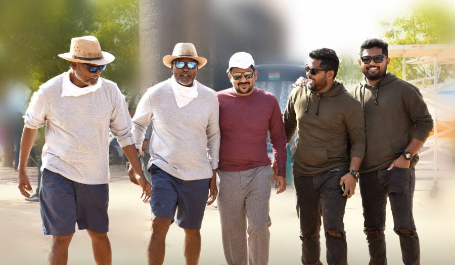 Khiladi still 8