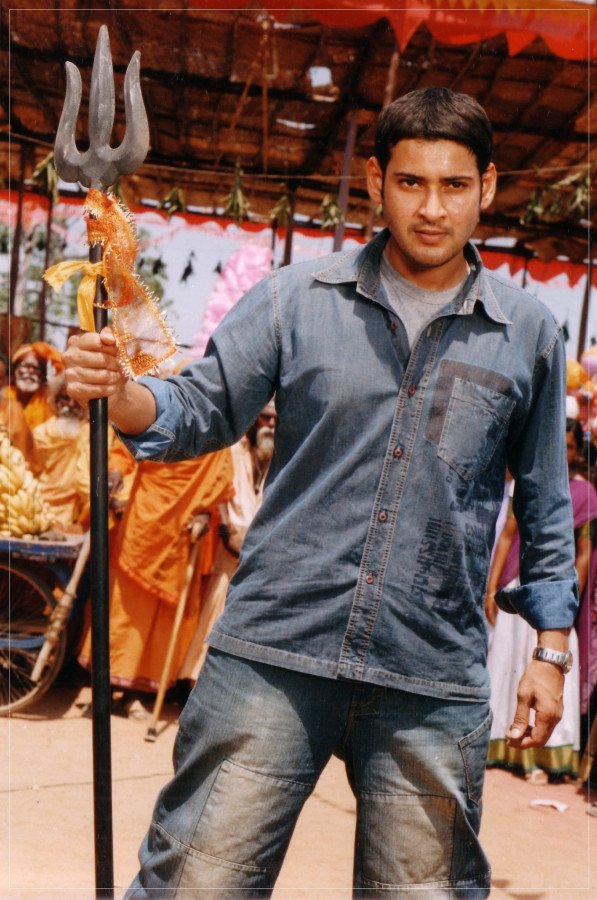 Athadu still 5