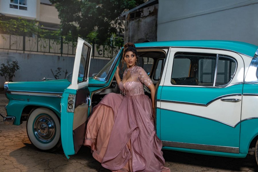 Yashika Aannand