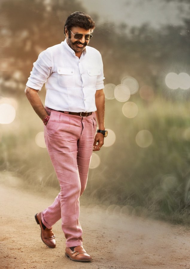 Akhanda still 9