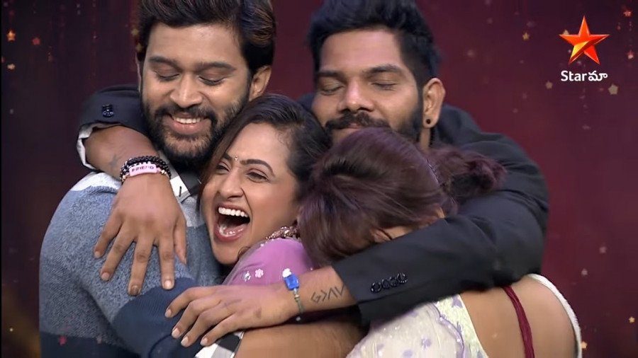 BiggBoss 4 Utsavam still 6