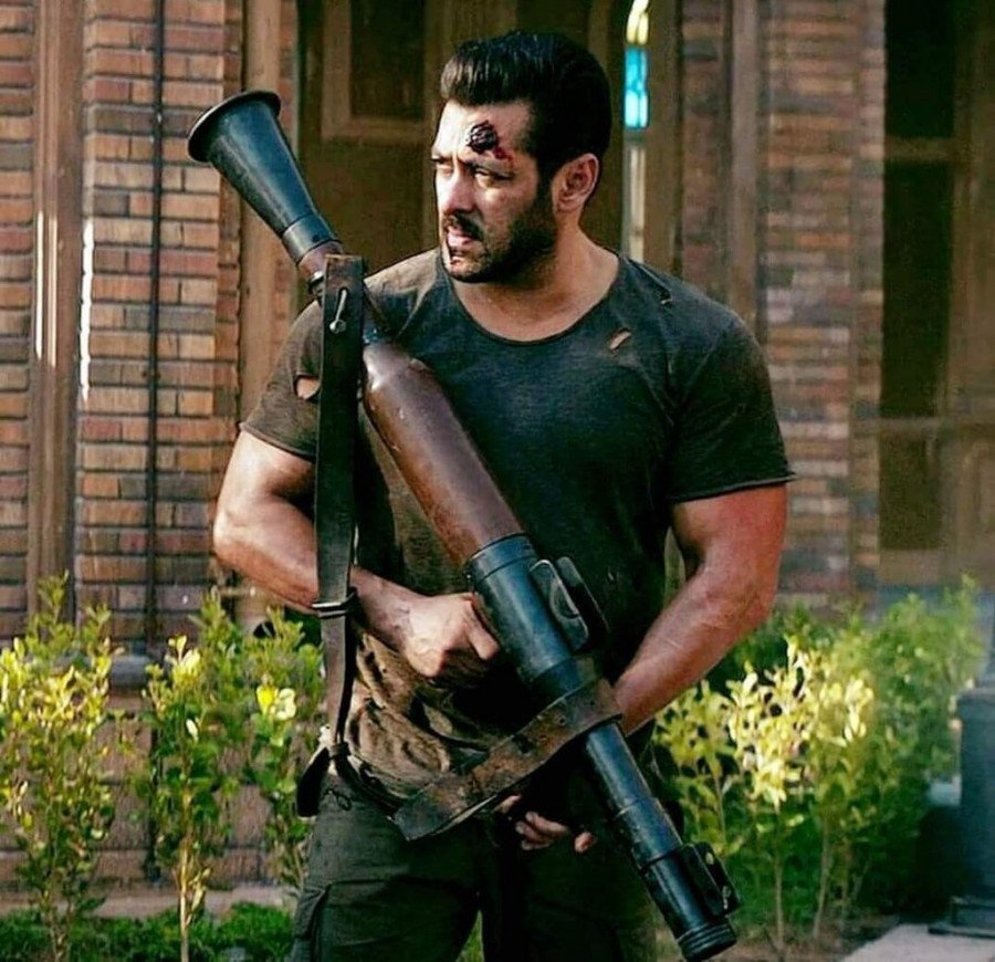 Radhe still 3