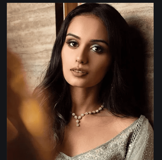 Manushi Chillar
