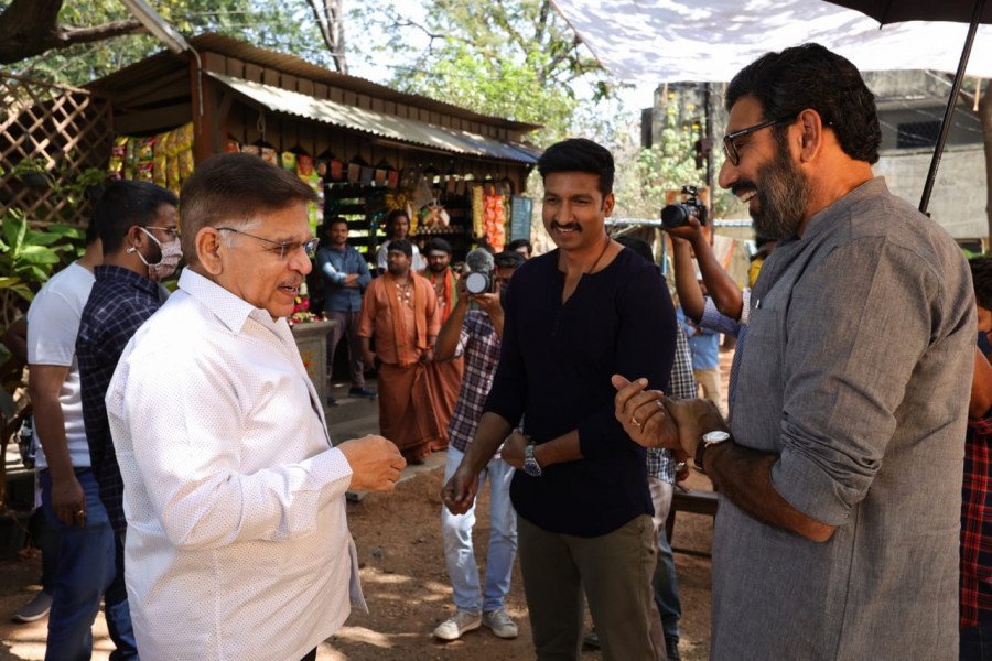 Pakka Commercial still 4