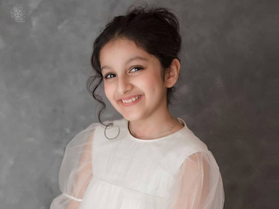Sitara's Adorable Acting Of Her Great Grandma's Iconic Song ‘Yamuna Jali Khelu Khel’!