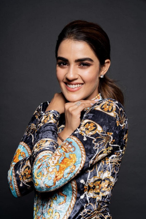 Kavya Thapar