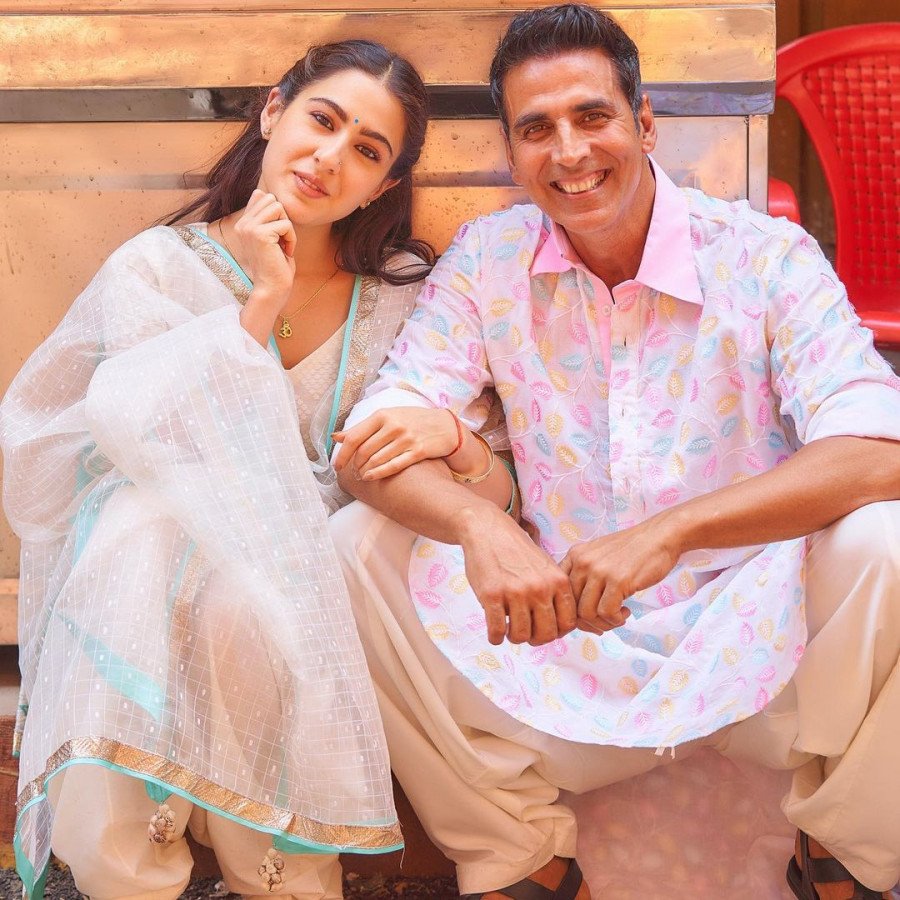 Atrangi Re still 5