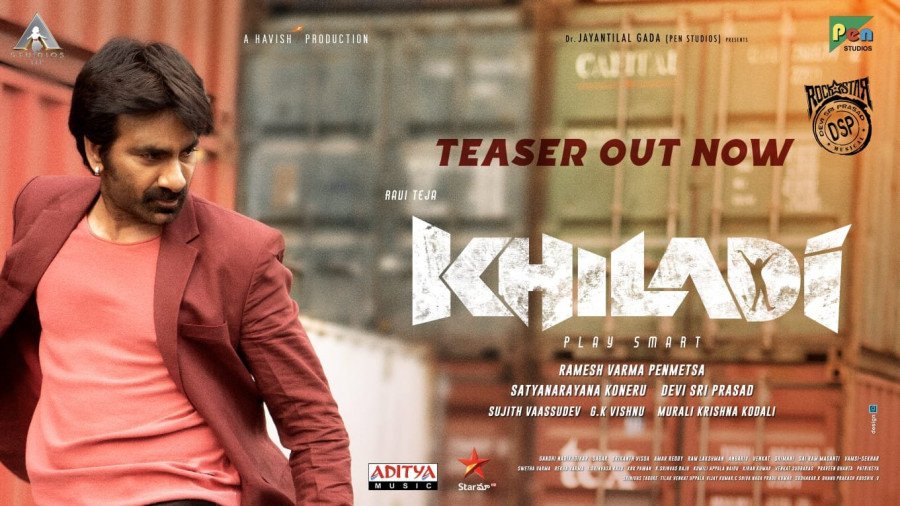 Khiladi backdrop