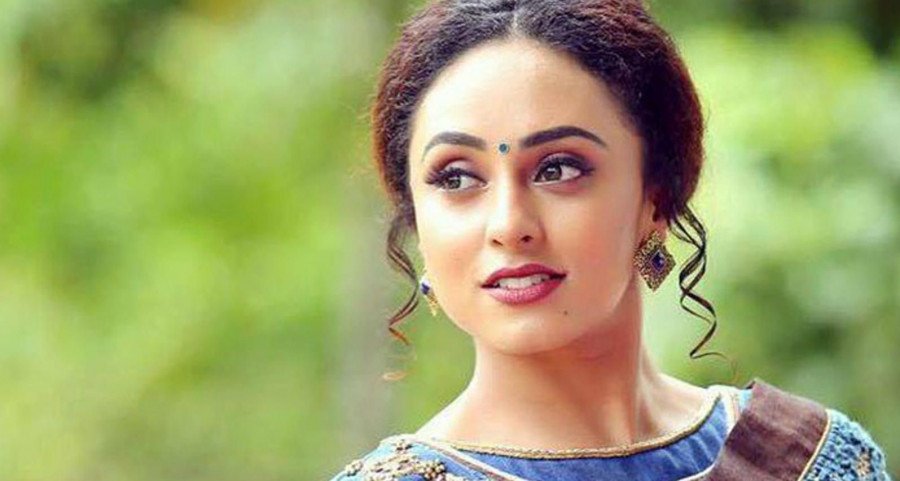 Pearle Maaney