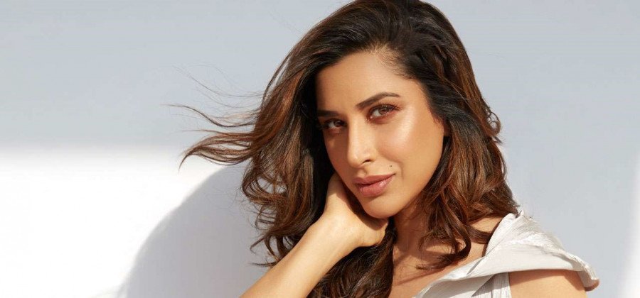 Sophie Choudry