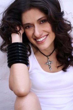 Vidushi Mehra