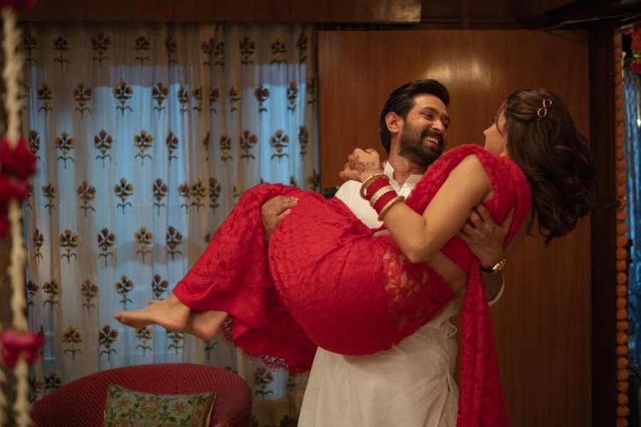 Haseen Dillruba still 8