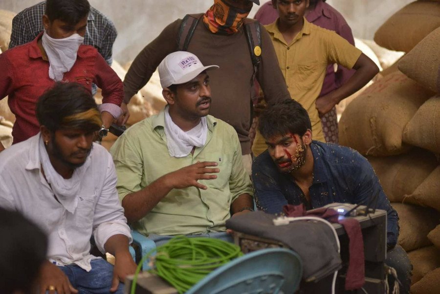 RX100 still 4