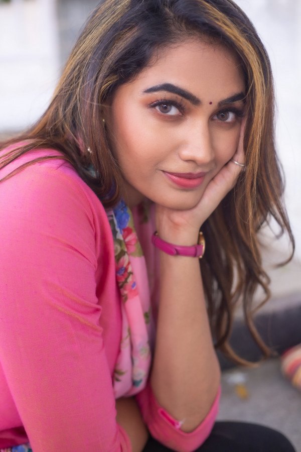 Spandana Palli